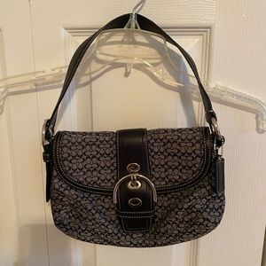 Like New Condition Coach Black Shoulder Bag